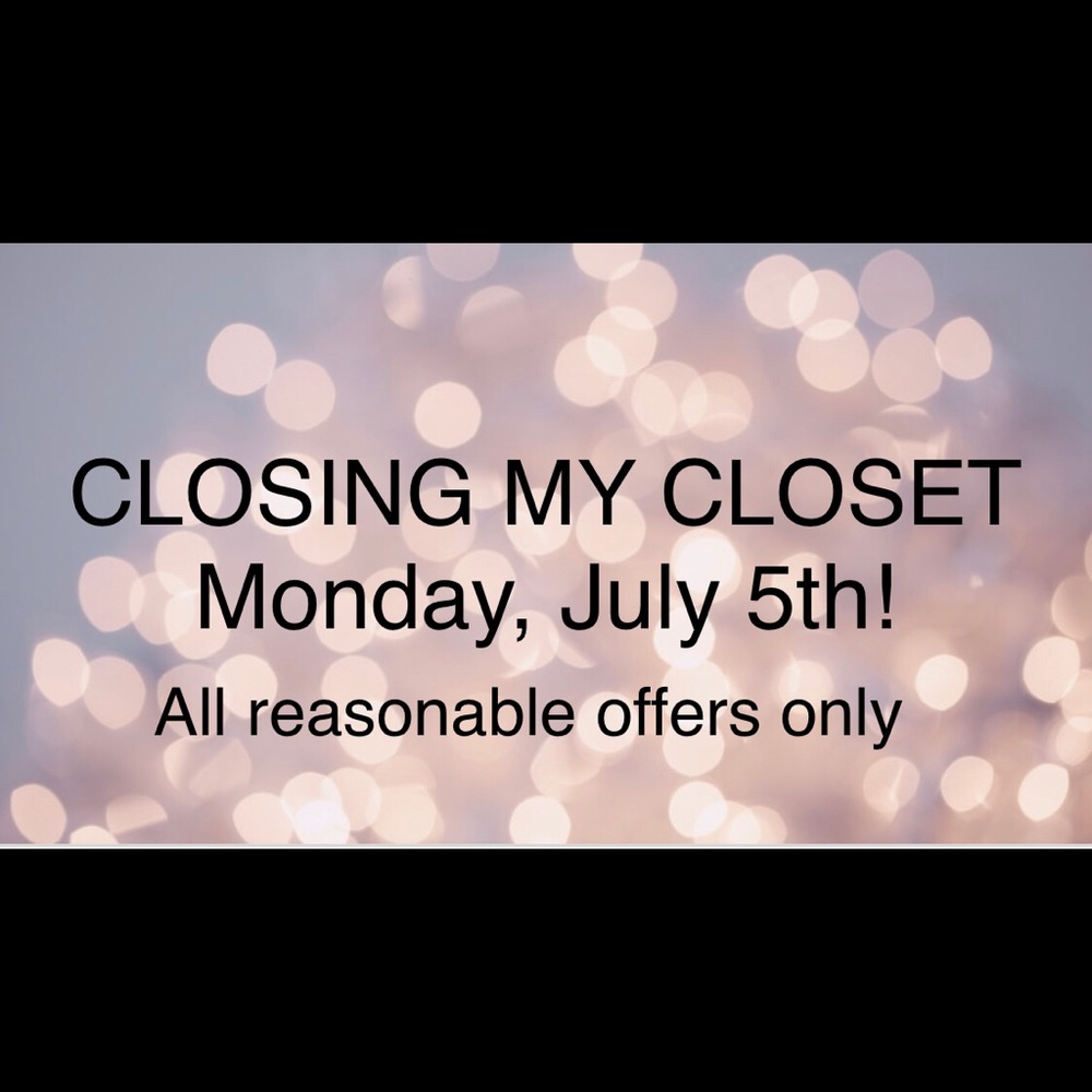 CLOSING MY CLOSET!